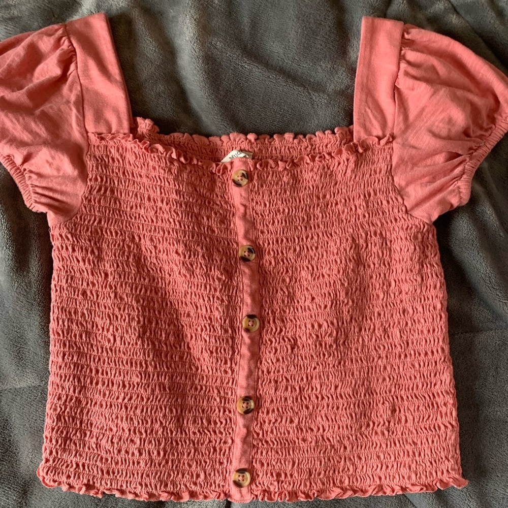 pink blouse